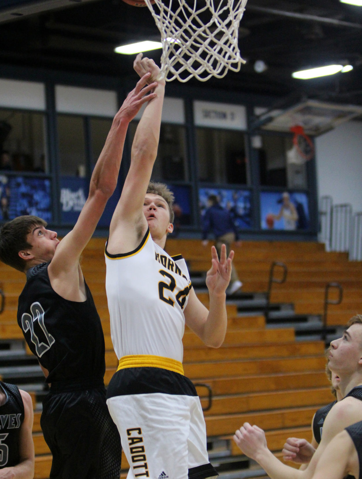 Cadott vs Elmwood/Plum City at UW-Stout 12-1-18
